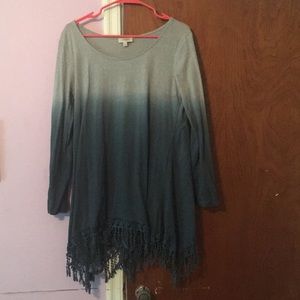 Umgee grey to turquoise ombré long sleeve tunic.